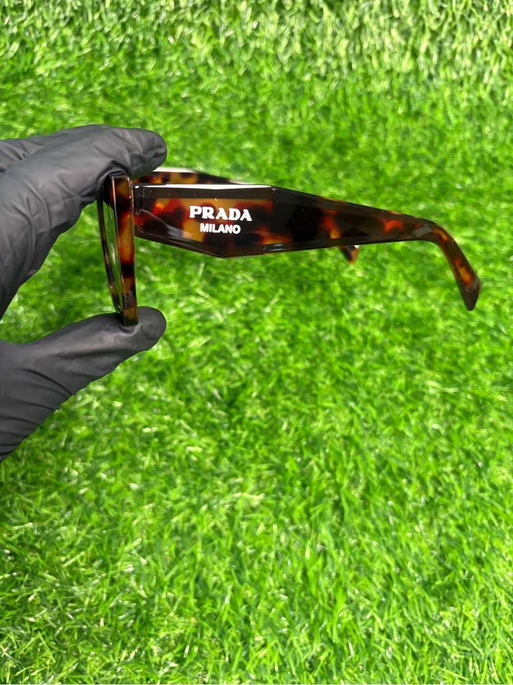 Prada Square Oversized Sunglasses Women Brown & Black Tortoiseshell - Picture 4 of 7